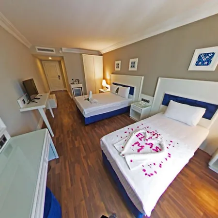Hotel The Mara Palace 4*