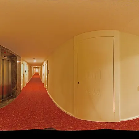 Hotel The Mara Palace