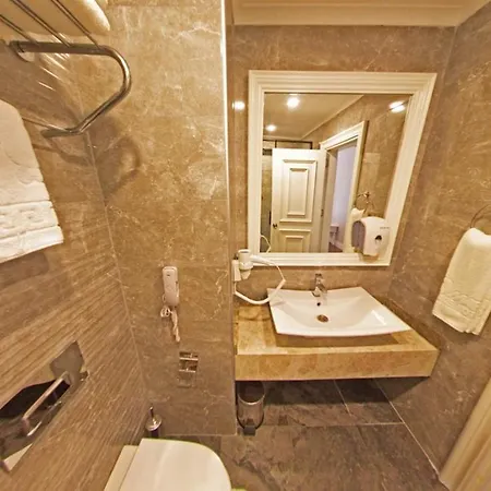 Hotell The Mara Palace